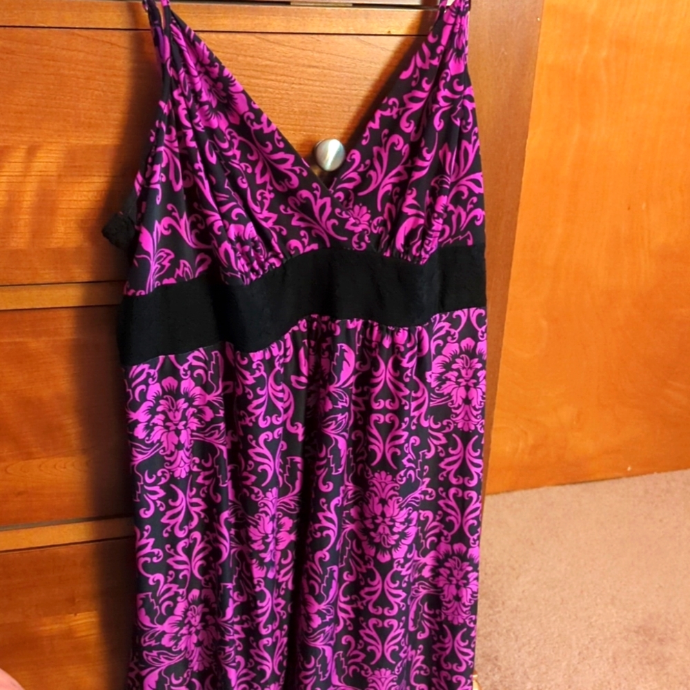 Apt 9 XL Antique Lace.  XL. Pink and Black NWT